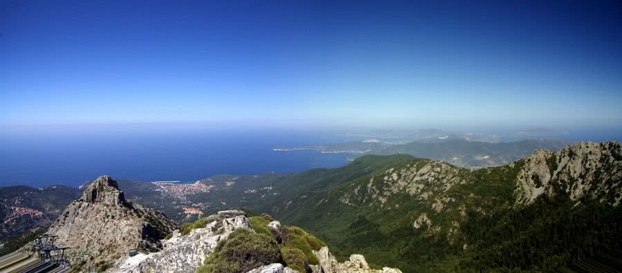 Blick vom Monte Capanne über Elba