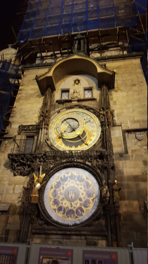 Uhr am Prager Rathaus